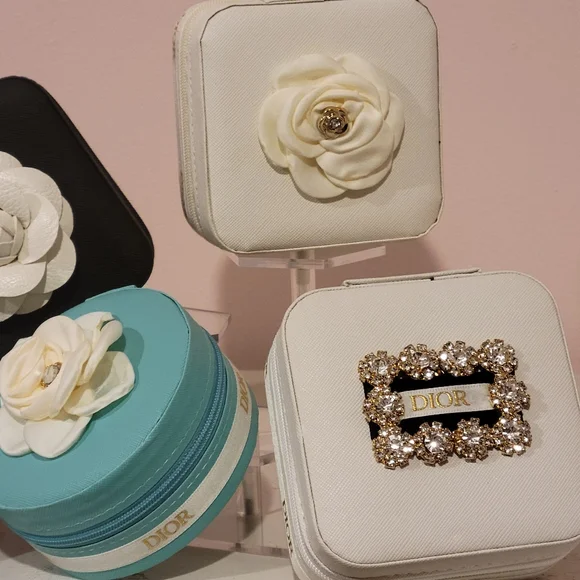 CHOICE OF 1 Jewelry box wrapped with Authentic ribbon - Picture 5 of 7